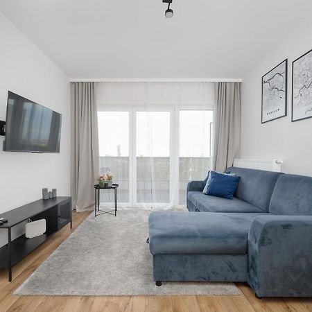 Klasyczny Apartament Z Balkonem We Wroclawiu By Noclegi Renters المظهر الخارجي الصورة