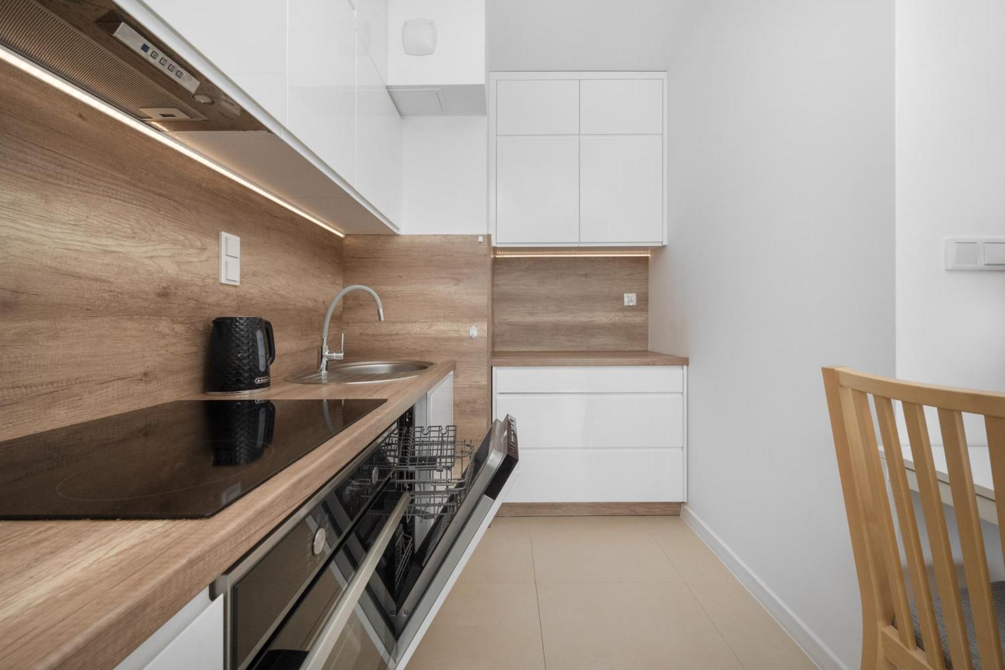 Klasyczny Apartament Z Balkonem We Wroclawiu By Noclegi Renters المظهر الخارجي الصورة