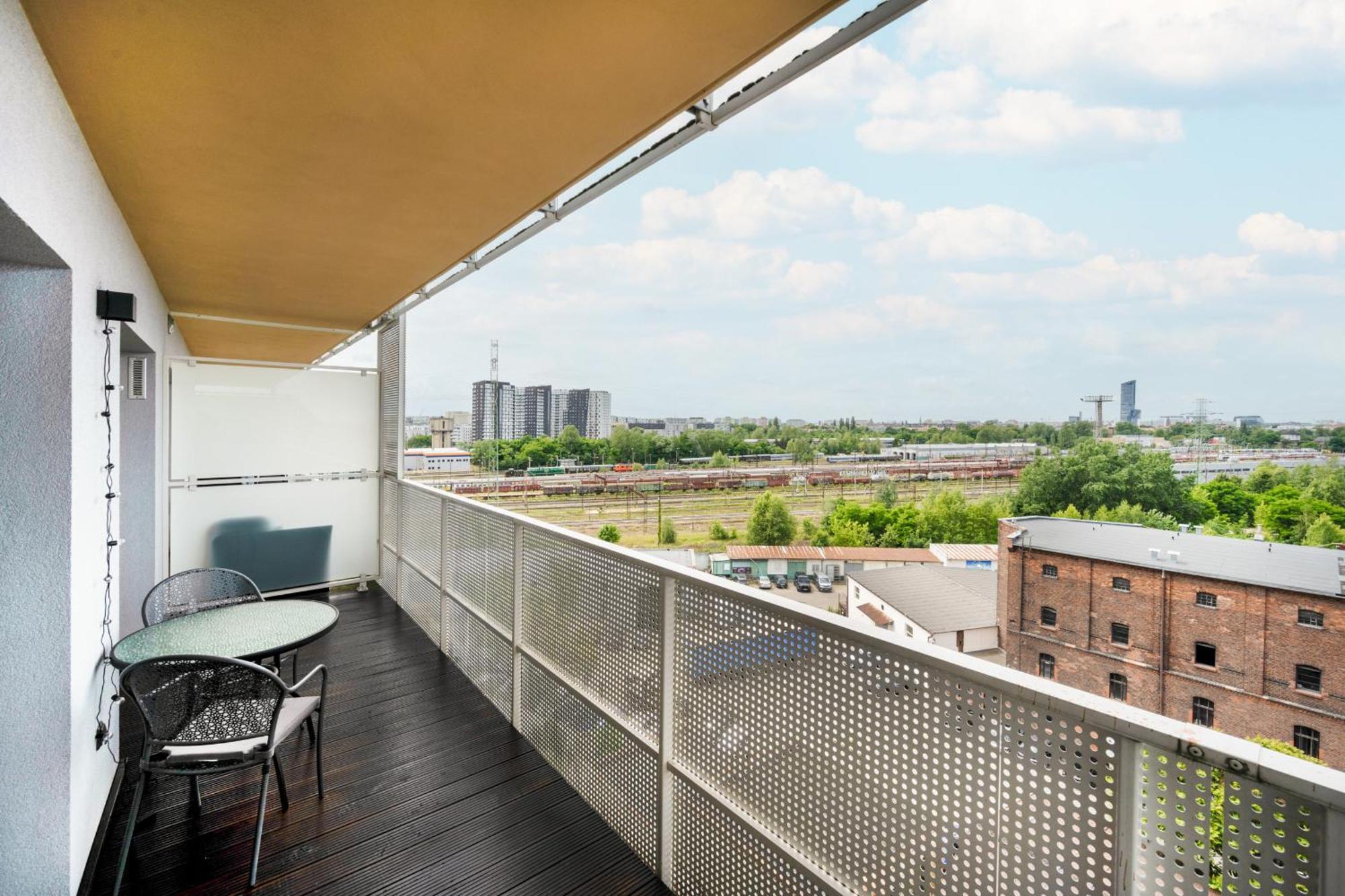 Klasyczny Apartament Z Balkonem We Wroclawiu By Noclegi Renters المظهر الخارجي الصورة
